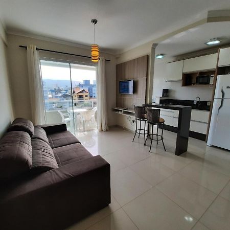 Apartamento 3 Quartos 8 Pessoas A 50 Mts Da Praia De Bombas, A 100M Da Passarela Do Ribeiro بومبينهاس المظهر الخارجي الصورة